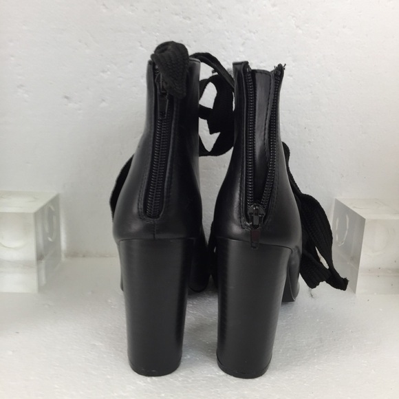 Justfab Maxwell. Black leather ankle boots. Sz. 8. - Picture 2 of 8